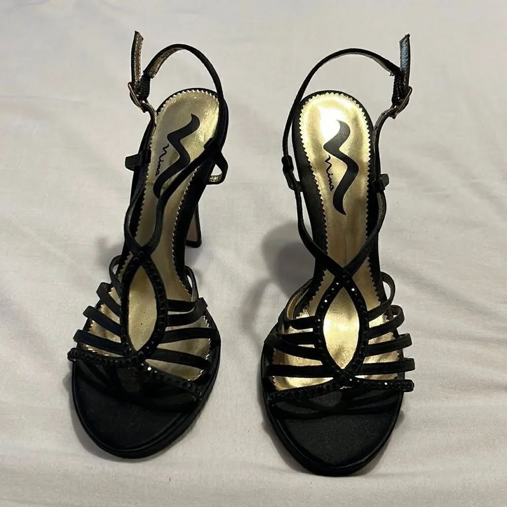 NINA. Size 6.5 black strappy heels